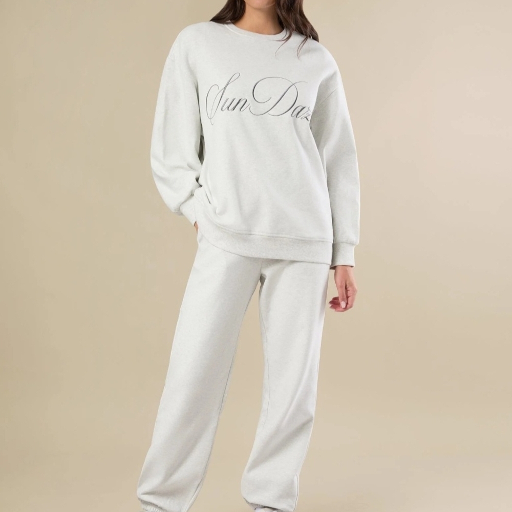 White RP Oversize Sweatshirt and Sweatpants Set